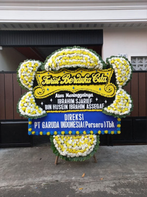 Papan Bunga Duka di Mamajang Luar